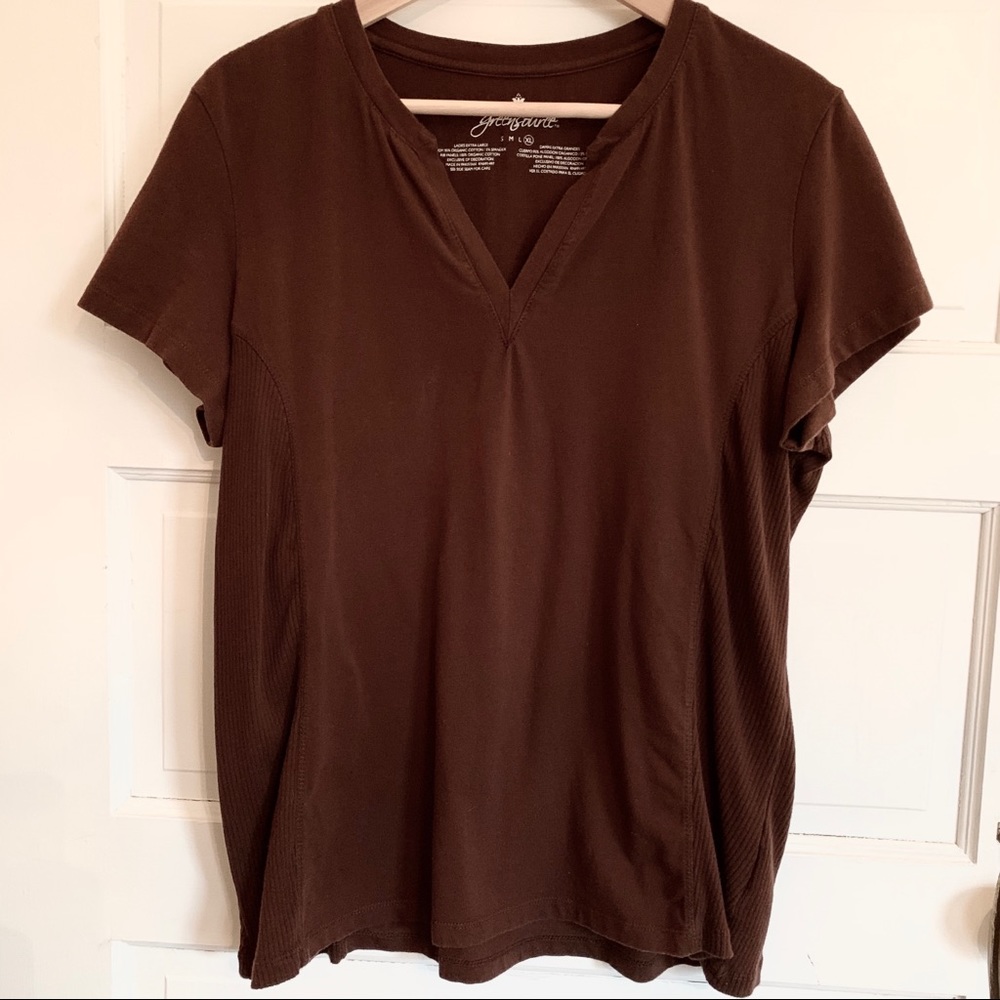 Greensource v-neck brown tee Size XL